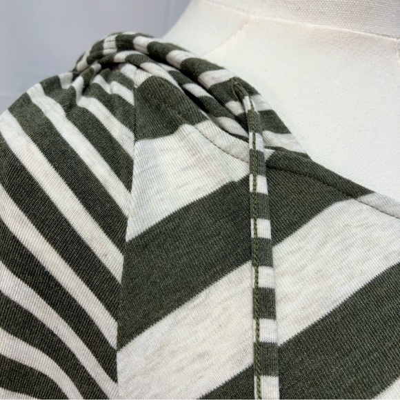 Cabi Playoff Hoodie Womens Small Ivory Green Stripe Style‎ #3995 Fall 2020 - Picture 7 of 14